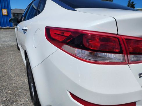 Used 2019 Kia Optima LX FWD image 35