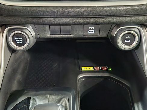 Used 2024 Toyota Grand Highlander FWD image 37