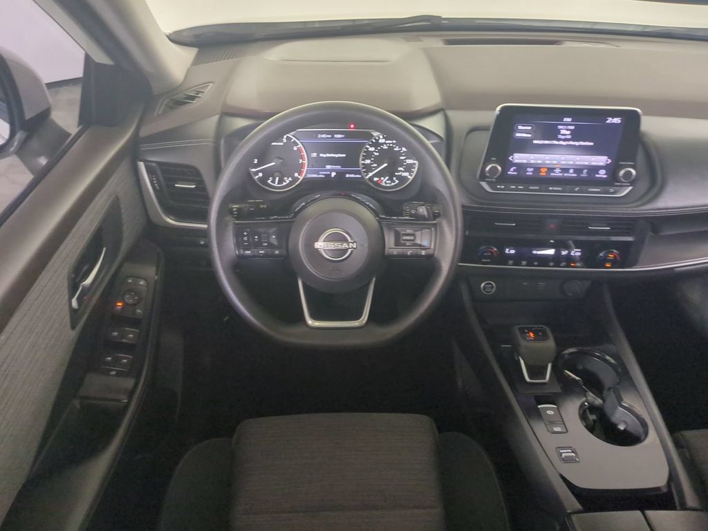 Used 2023 Nissan Rogue SV FWD image 18