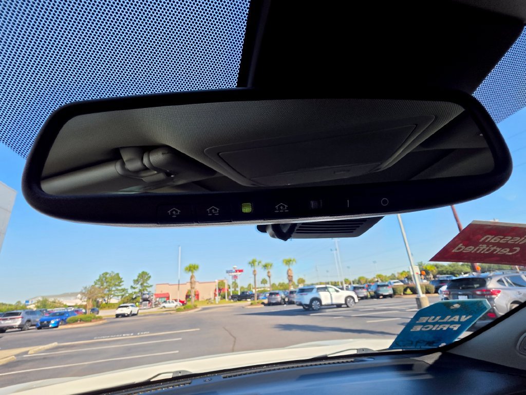 Certified 2023 Nissan Murano Platinum w/ Cargo Package FWD image 29