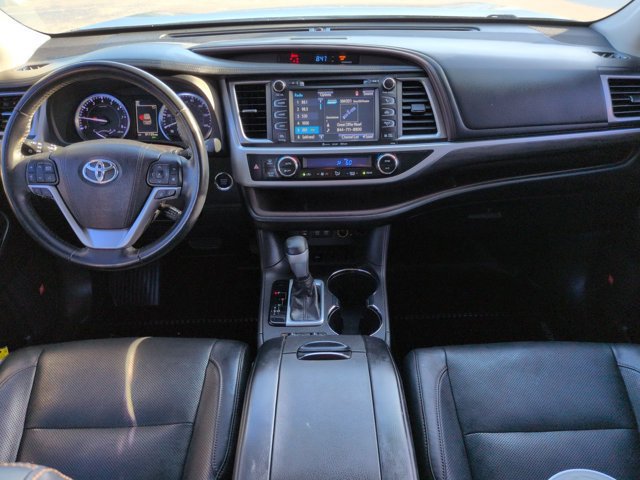 Used 2018 Toyota Highlander Limited FWD image 14