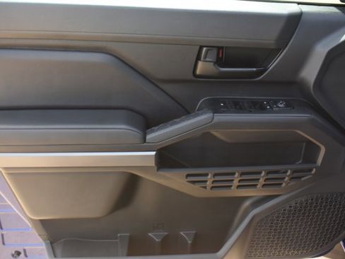 Used 2025 Toyota Tacoma SR5 RWD image 12