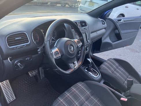 Used 2011 Volkswagen GTI 2-Door FWD image 20
