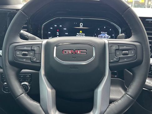 Used 2023 GMC Sierra 1500 SLT w/ SLT Premium Package AWD/4WD image 22