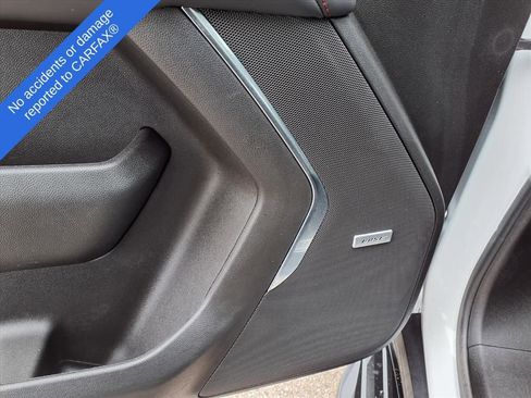 Used 2023 Chevrolet Suburban RST w/ Luxury Package image 18