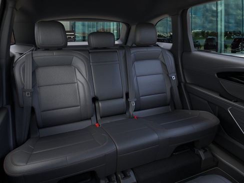 New 2025 Lincoln Nautilus Premier w/ Jet Appearance Package AWD/4WD image 11