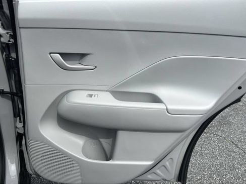 Certified 2026 Hyundai Kona SE FWD image 16