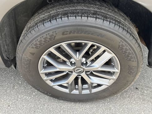 Used 2026 Nissan Rogue SV AWD/4WD image 9