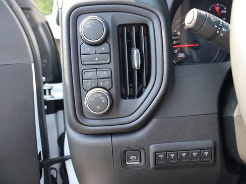 New 2026 Chevrolet Silverado 2500 W/T w/ WT Convenience Package AWD/4WD image 10