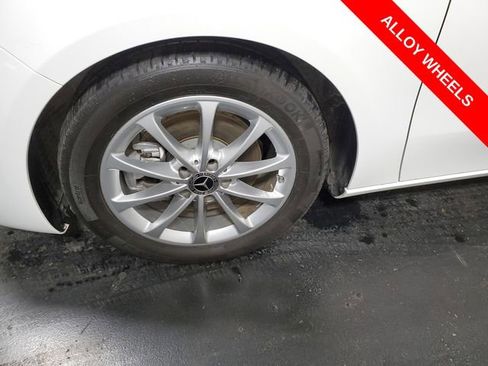 Used 2022 Mercedes-Benz A 220 image 7