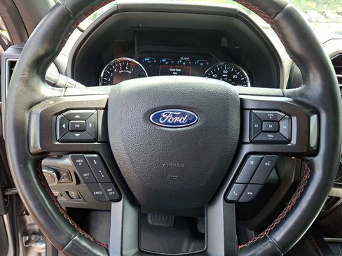 Used 2020 Ford Expedition Limited w/ Equipment Group 303A AWD/4WD image 22