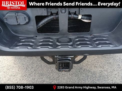 Used 2018 Toyota Tacoma SR5 image 30