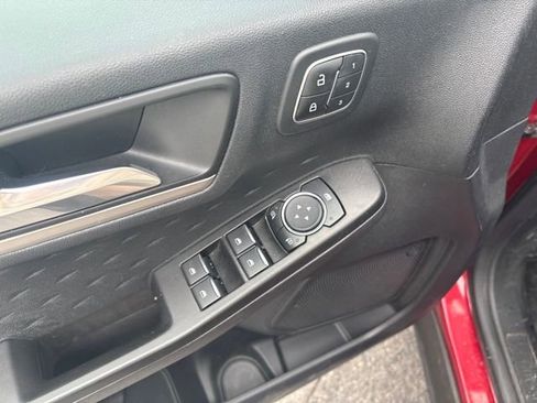 Used 2020 Ford Escape SEL image 16