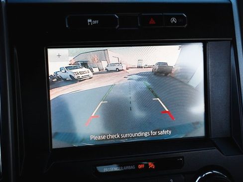 Used 2020 Ford F150 XLT image 23