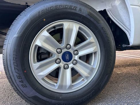 Used 2018 Ford F150 XLT image 35