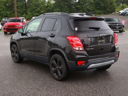 Used 2018 Chevrolet Trax Premier w/ Midnight Edition AWD/4WD image 5