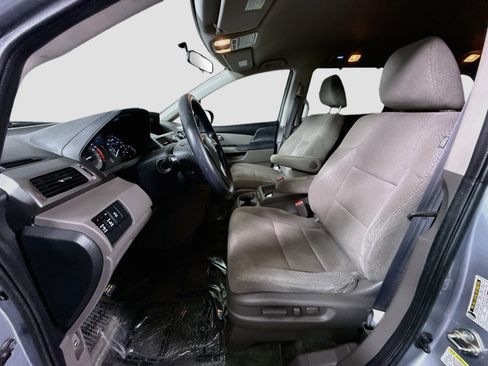 Used 2016 Honda Odyssey EX image 22