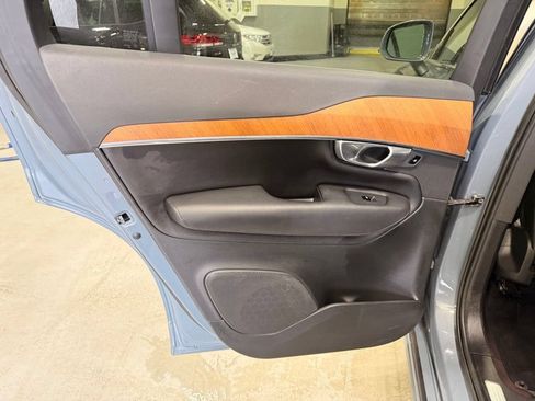Used 2023 Volvo XC90 B5 Plus AWD/4WD image 19