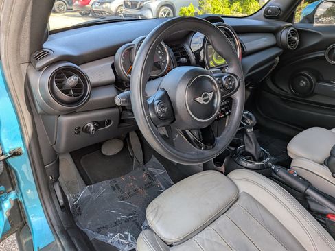 Used 2016 MINI Cooper Convertible FWD image 18