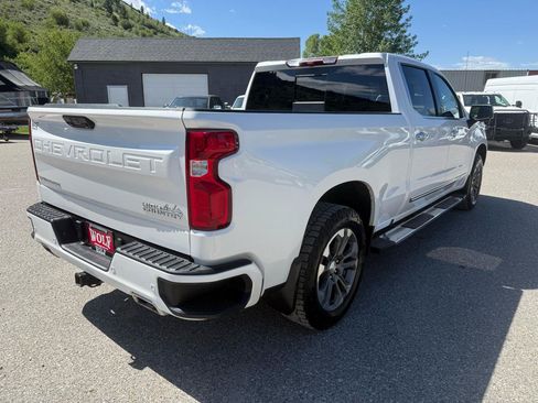 Used 2023 Chevrolet Silverado 1500 High Country w/ Max Trailering Package AWD/4WD image 5