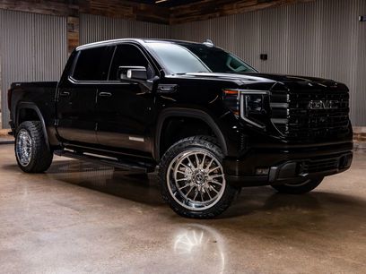 Used 2022 GMC Sierra 1500 Elevation w/ Elevation Premium Package