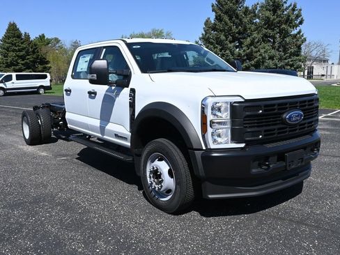 New 2026 Ford F450 4x4 Crew Cab Super Duty image 2