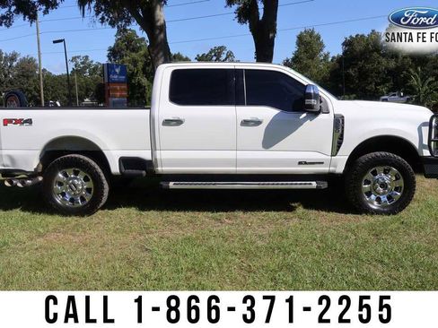 Used 2023 Ford F250 Lariat w/ Chrome Package image 7