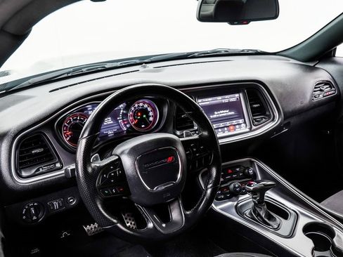 Used 2021 Dodge Challenger R/T Scat Pack image 5