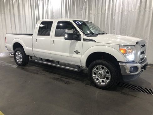 Used 2016 Ford F250 Lariat w/ Lariat Ultimate Package image 2