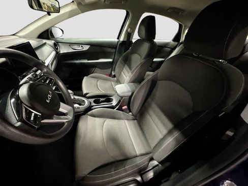 Used 2023 Kia Forte LXS FWD image 20
