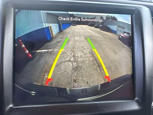 Used 2021 RAM 1500 Express w/ Wheel & Sound Group AWD/4WD image 10