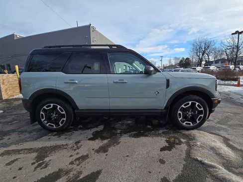 Used 2024 Ford Bronco Sport Outer Banks w/ Tech Package image 32
