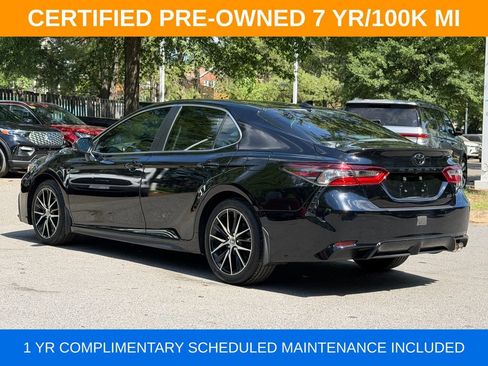 Used 2023 Toyota Camry SE w/ Cold Weather Package FWD image 6
