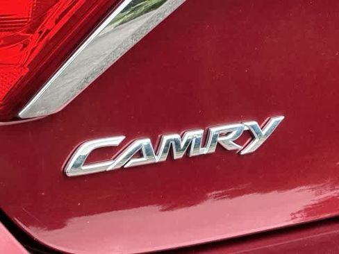 Used 2017 Toyota Camry XLE FWD image 26