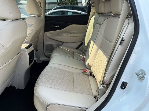 Certified 2019 Nissan Murano Platinum w/ Cargo Package FWD image 25