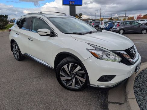 Used 2018 Nissan Murano Platinum w/ Cargo Package image 3