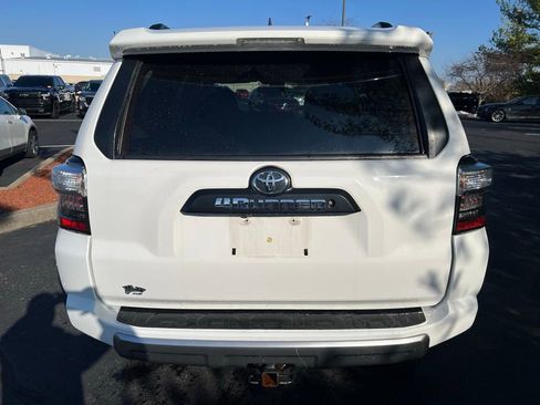 Used 2020 Toyota 4Runner SR5 image 5