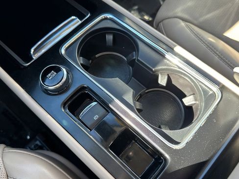 Used 2020 Lincoln Corsair Reserve w/ Equipment Group 201A image 46