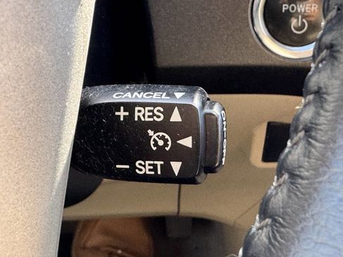 Used 2010 Toyota Prius Four image 12