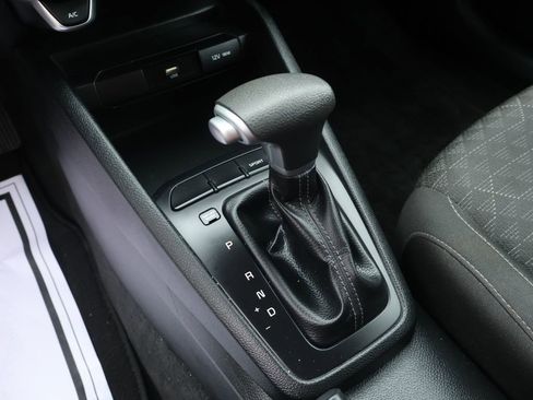 Used 2023 Kia Rio S image 33