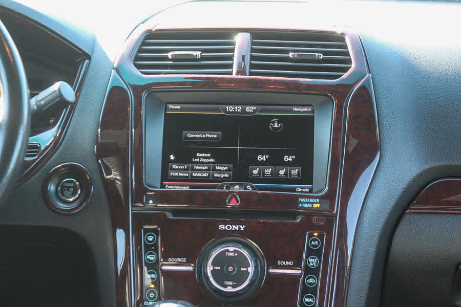 Used 2014 Ford Explorer Sport w/ Equipment Group 401A AWD/4WD image 18