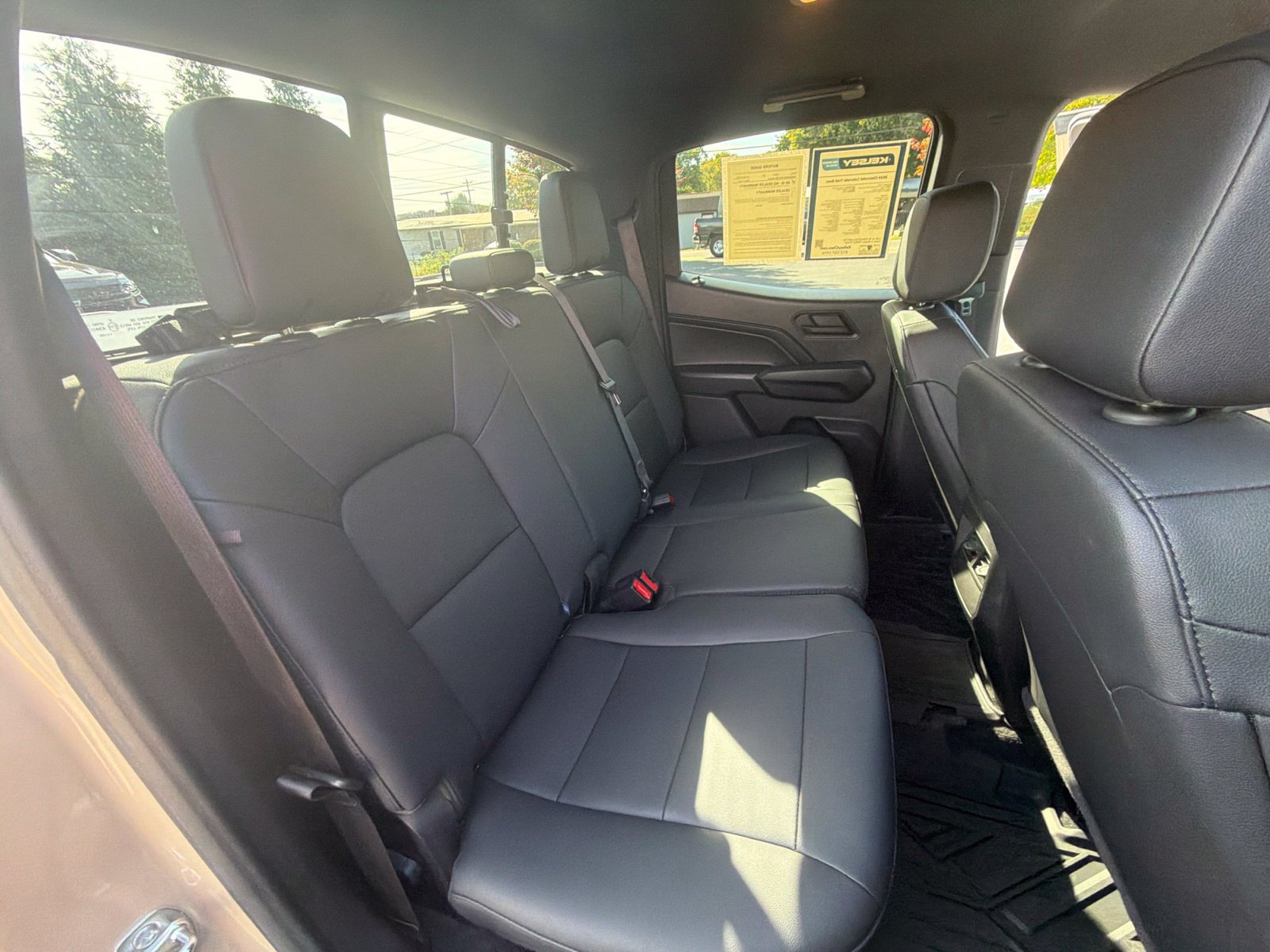 Used 2024 Chevrolet Colorado Trail Boss w/ LPO, Dark Essentials Package AWD/4WD image 27