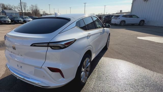New 2026 Buick Envista Sport Touring FWD image 7