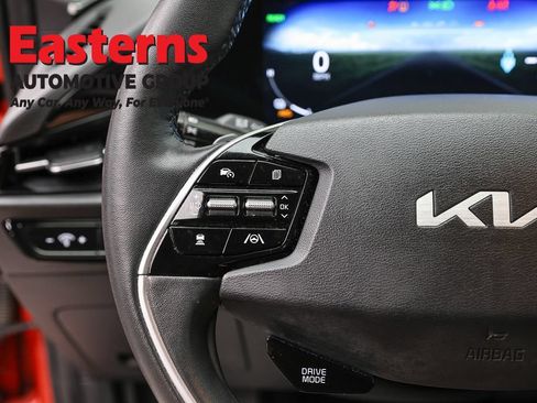 Used 2023 Kia Niro Wind w/ Wind Preserve Package FWD image 15