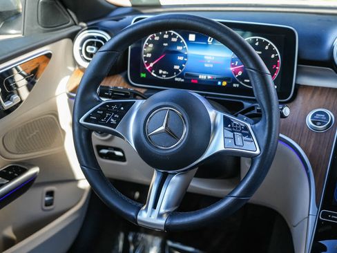 Used 2023 Mercedes-Benz C 300 Sedan image 15