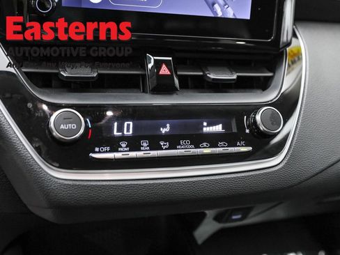 Used 2024 Toyota Corolla LE image 19