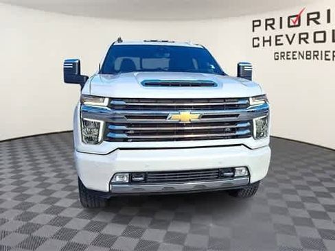 Certified 2022 Chevrolet Silverado 2500 High Country w/ Technology Package image 3