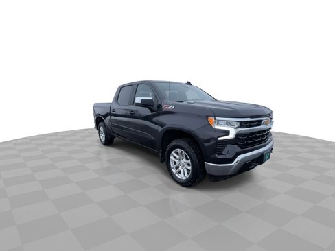 Certified 2024 Chevrolet Silverado 1500 LT image 2