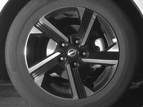 Used 2025 Nissan Sentra SV image 13