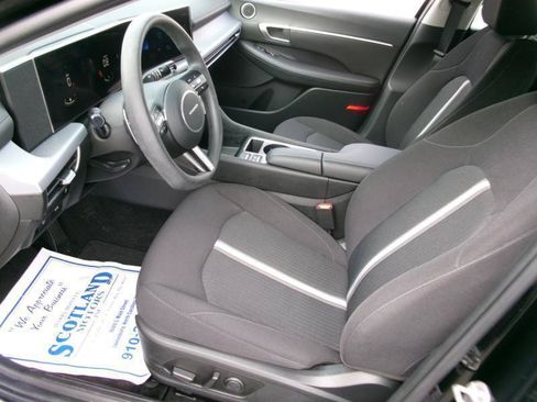 Used 2024 Hyundai Sonata SEL FWD image 13